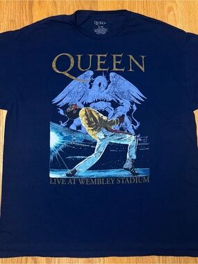 Queen Live at Wembley Navy Short Sleeve Graphic Tee